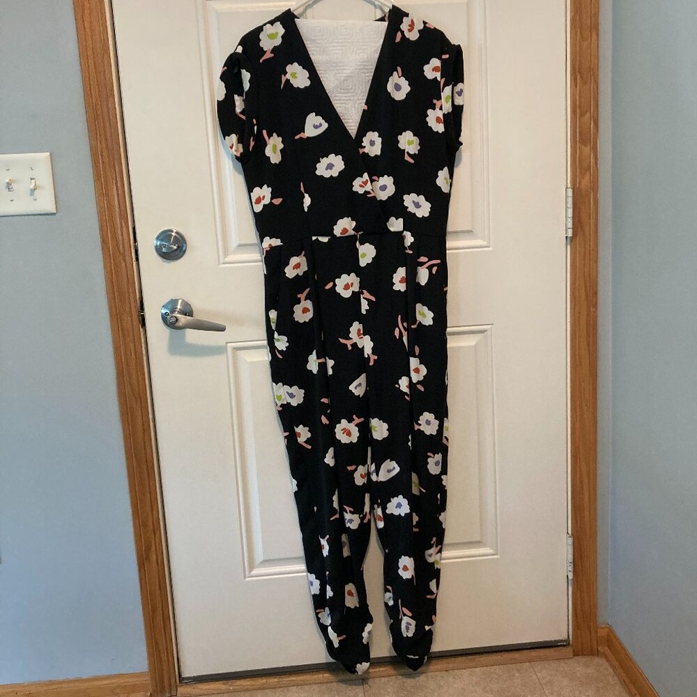 River Island Black Jumpsuit with Floral Print Women Size 14